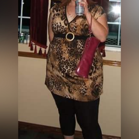 Plus size 2x blouse animal print - Picture 5 of 7